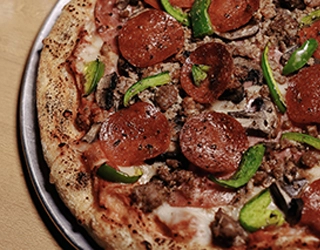 Hand Tossed Pizza | Capri's Italian Resturant Greenville